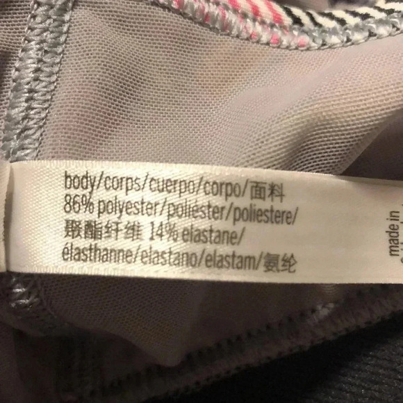 Victoria Sports- The Player Lace Racerback Sports Bra - Picture 7 of 9